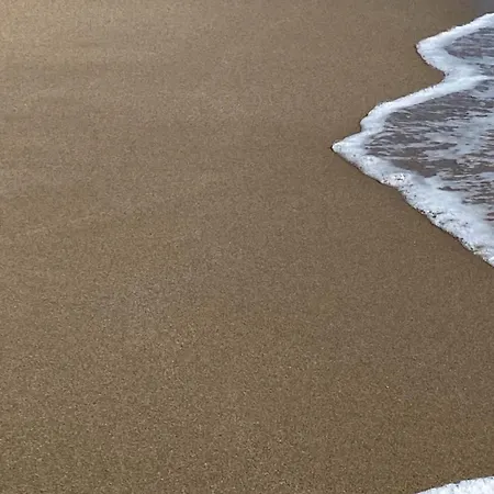 ヴィラ Seaside By Paradise - Uusi Korkeatasoinen Hiekkasaerkaet *