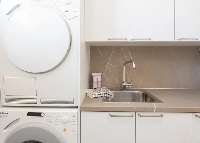 Seaside By Paradise - Uusi Korkeatasoinen Hiekkasaerkaet Villa *