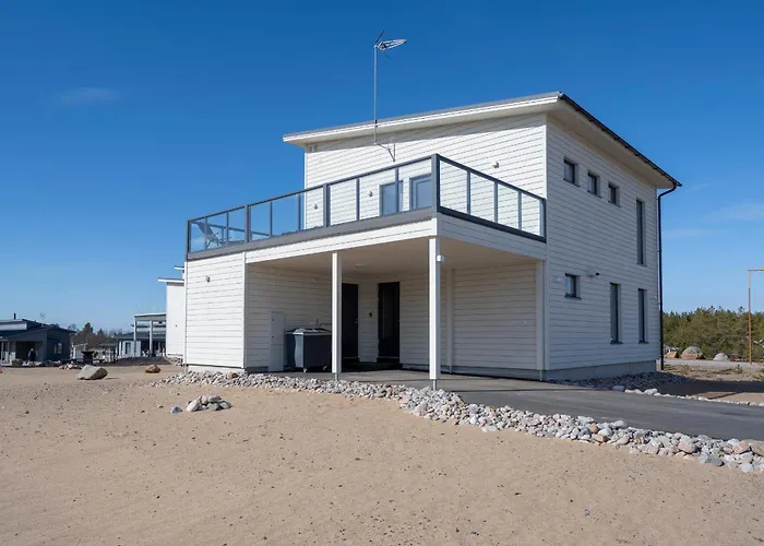 Seaside By Paradise - Uusi Korkeatasoinen Hiekkasaerkaet Villa Kalajoki